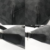 LOUIS VUITTON ルイヴィトン ダミエグラフィット ミック MM ブラック N41106 メンズ ダミエキャンバス ショルダーバッグ ABランク 中古 銀蔵