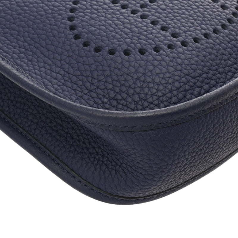 HERMES エルメス エヴリン TPM アマゾン ブルーアンクル C刻印(2018年頃) レディース トリヨンクレマンス ショルダーバッグ Aランク 中古 銀蔵