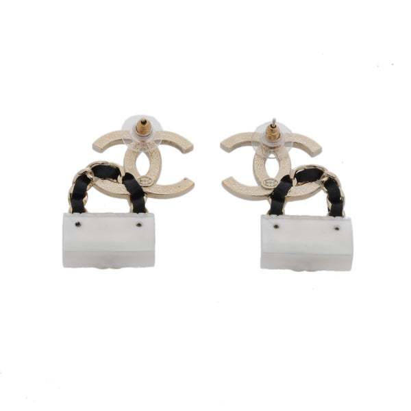 CHANEL シャネル ロゴピアス バッグ モチーフ ゴールド B23C レディース GP ピアス ABランク 中古 銀蔵