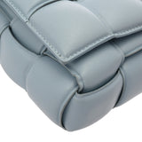 BOTTEGAVENETA ボッテガヴェネタ パテッド カセット ブルー ユニセックス ラムスキン ショルダーバッグ ABランク 中古 銀蔵