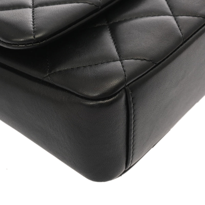 CHANEL シャネル マトラッセ ミニ チェーンショルダー サイド