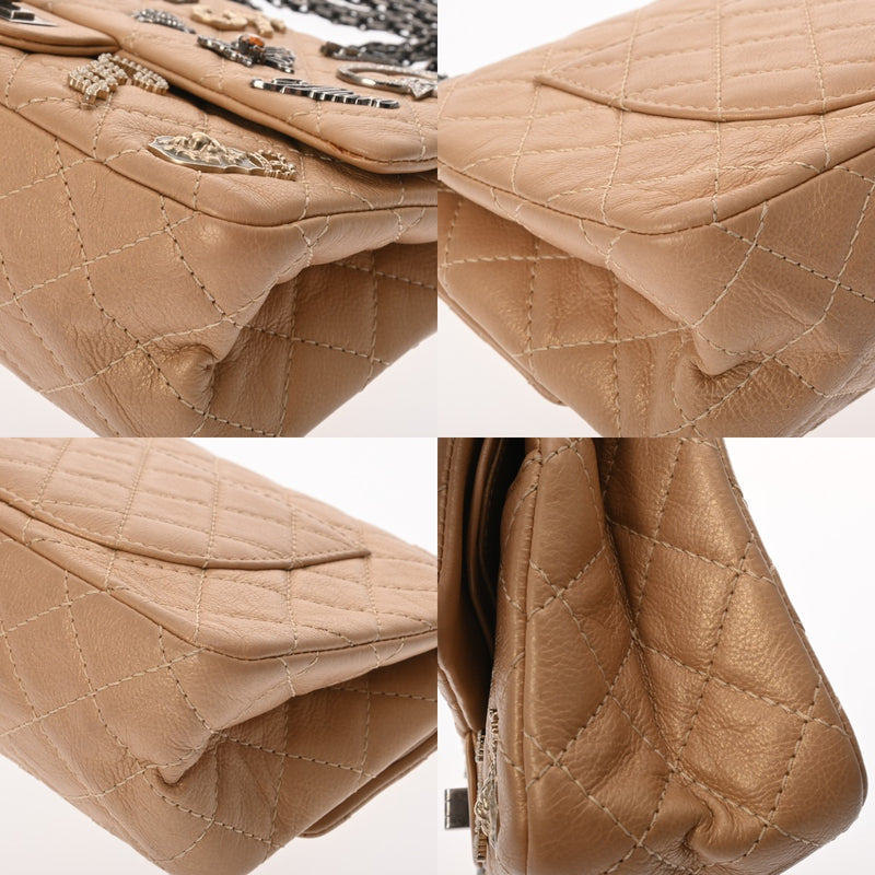 CHANEL シャネル マトラッセ 2.55 チェーンショルダー 23cm アイコンチャーム Ｗフラップ ベージュゴールド レディース カーフ ショルダーバッグ Aランク 中古 銀蔵