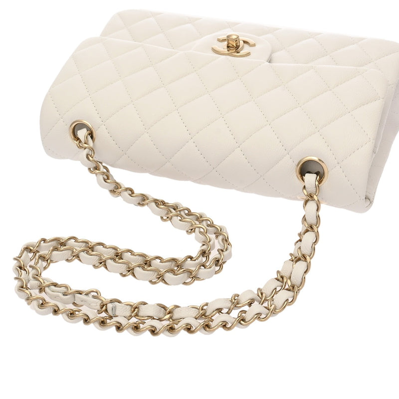 CHANEL シャネル マトラッセ クラシック スモールハンドバッグ 23cm ホワイト A01113 レディース キャビアスキン ショルダーバッグ Aランク 中古 銀蔵