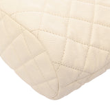 CHANEL シャネル マトラッセ ホワイト レディース ソフトキャビアスキン ショルダーバッグ Bランク 中古 銀蔵