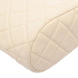 CHANEL シャネル マトラッセ ホワイト レディース ソフトキャビアスキン ショルダーバッグ Bランク 中古 銀蔵