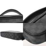 LOUIS VUITTON ルイヴィトン ダミエグラフィット アンブレール ブラック N41289 メンズ ダミエグラフィットキャンバス ボディバッグ ABランク 中古 銀蔵