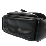 LOUIS VUITTON ルイヴィトン カーゴ ウェアラブル ウォレット ブラック M13989 ユニセックス カーフ ショルダーバッグ Aランク 中古 銀蔵