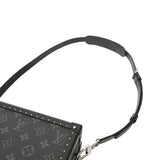 LOUIS VUITTON ルイヴィトン モノグラムエクリプス クラッチボックス ブラック M20252 メンズ モノグラムエクリプスキャンバス ショルダーバッグ Aランク 中古 銀蔵