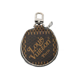 LOUIS VUITTON ルイヴィトン ダミエ ジャイアント エテュイイヤフォン NIGOコラボ ブラウン G10494 ユニセックス ダミエジャイアント その他小物 Bランク 中古 銀蔵
