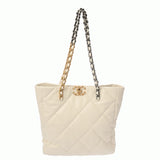 CHANEL シャネル シャネル19 チェーントート ホワイト AS3519 レディース ラムスキン トートバッグ Aランク 中古 銀蔵