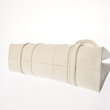 Chloe クロエ ウッディ ミディアムトート ホワイト CHC23USU353Iimage60101 ユニセックス スムースカーフ トートバッグ ABランク 中古 銀蔵