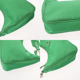 PRADA プラダ Re-Edition 2005 ショルダーバッグ グリーン 1BH204 レディース ナイロン ショルダーバッグ Bランク 中古 銀蔵