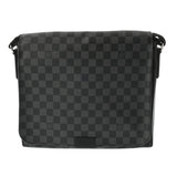LOUIS VUITTON ルイヴィトン ダミエグラフィット ディストリクトMM 黒/グレー N41272 メンズ ダミエグラフィットキャンバス ショルダーバッグ ABランク 中古 銀蔵