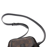 LOUIS VUITTON ルイヴィトン モノグラムマカサー クリストファーウエアラブルウォレット ブラウン/黒 M69404 メンズ モノグラムキャンバス ショルダーバッグ ABランク 中古 銀蔵