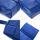 BOTTEGAVENETA ボッテガヴェネタ カセット マキシイントレ ブルー 651053 レディース レザー ウエストバッグ ABランク 中古 銀蔵