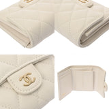 CHANEL シャネル クラシック スモールフラップウォレット ホワイト AP0229 レディース グレインドカーフスキン 三つ折り財布 ABランク 中古 銀蔵