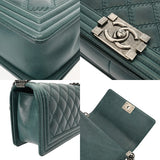CHANEL シャネル ボーイシャネル チェーンショルダー 25cm グリーン A67086 レディース カーフスキン ショルダーバッグ ABランク 中古 銀蔵