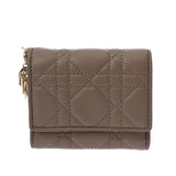 CHRISTIAN DIOR クリスチャンディオール カナージュ LadyDior Louts コンパクトウォレット グレージュ S01810NMJ レディース ラムスキン 三つ折り財布 ABランク 中古 銀蔵