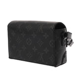 LOUIS VUITTON ルイヴィトン モノグラムエクリプス スティーマー ウエアラブルウォレット ブラック M81852 メンズ モノグラムエクリプスキャンバス ショルダーバッグ Aランク 中古 銀蔵