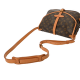 LOUIS VUITTON ルイヴィトン モノグラム ソミュール30 ブラウン M42256 ユニセックス モノグラムキャンバス ショルダーバッグ Bランク 中古 銀蔵