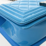 CHANEL シャネル ボーイシャネル チェーンショルダー ブルー A67086 レディース パテントレザー ショルダーバッグ ABランク 中古 銀蔵
