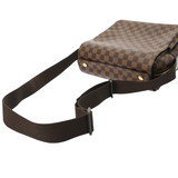 LOUIS VUITTON ルイヴィトン ダミエ ナヴィグリオ ブラウン N45255 ユニセックス ダミエキャンバス ショルダーバッグ Bランク 中古 銀蔵