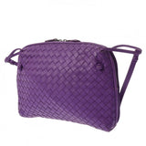 BOTTEGAVENETA ボッテガヴェネタ イントレチャート パープル ユニセックス レザー ショルダーバッグ Bランク 中古 銀蔵