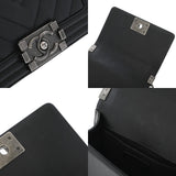 CHANEL シャネル ボーイシャネル Vステッチ チェーンショルダー 20cm ブラック A67085 レディース キャビアスキン ショルダーバッグ ABランク 中古 銀蔵