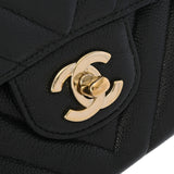 CHANEL シャネル マトラッセ Wフラップ Wチェーンショルダー 25 Vステッチ ブラック A01112 レディース キャビアスキン ショルダーバッグ ABランク 中古 銀蔵
