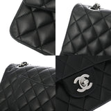 CHANEL シャネル マトラッセ Wフラップ Wチェーンショルダー 25 ブラック A01112 レディース ラムスキン ショルダーバッグ Aランク 中古 銀蔵