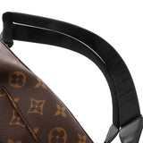 LOUIS VUITTON ルイヴィトン モノグラムマカサー クリストファー MM ブラウン/ブラック M43735 メンズ モノグラムキャンバス リュック・デイパック Aランク 中古 銀蔵