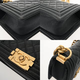 CHANEL シャネル ボーイシャネル ハンドバッグ 20cm ブラック A67085 レディース キャビアスキン ショルダーバッグ Aランク 中古 銀蔵