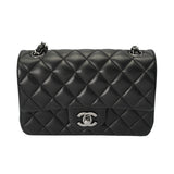 CHANEL シャネル マトラッセ ミニフラップバッグ 20 ブラック A69900 レディース ラムスキン ショルダーバッグ Aランク 中古 銀蔵