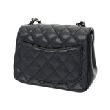 CHANEL シャネル マトラッセ チェーンショルダー 17cm ブラック レディース ラムスキン ショルダーバッグ ABランク 中古 銀蔵