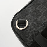 LOUIS VUITTON ルイヴィトン ダミエグラフィット3D アマゾンスリングバッグ ブラック N50012 メンズ ダミエグラフィット3Dキャンバス ボディバッグ Aランク 中古 銀蔵