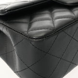 CHANEL シャネル マトラッセ ミニフラップバッグ 20 ブラック A69900 レディース ラムスキン ショルダーバッグ Aランク 中古 銀蔵