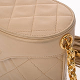 CHANEL シャネル マトラッセ チェーンショルダー ベージュ レディース ラムスキン ショルダーバッグ Bランク 中古 銀蔵