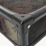 LOUIS VUITTON ルイヴィトン モノグラムカモフラージュ ソフトトランク カーキ/ブラック M56428 ユニセックス ナイロン/レザー ショルダーバッグ Aランク 中古 銀蔵
