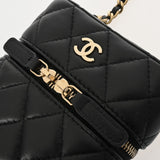CHANEL シャネル クラシック ヴァニティフォンケース ブラック AP2084 レディース ラムスキン バニティバッグ Aランク 中古 銀蔵