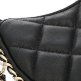 CHANEL シャネル マトラッセ ミニホーボ―バッグ ブラック レディース ラムスキン ショルダーバッグ Aランク 中古 銀蔵