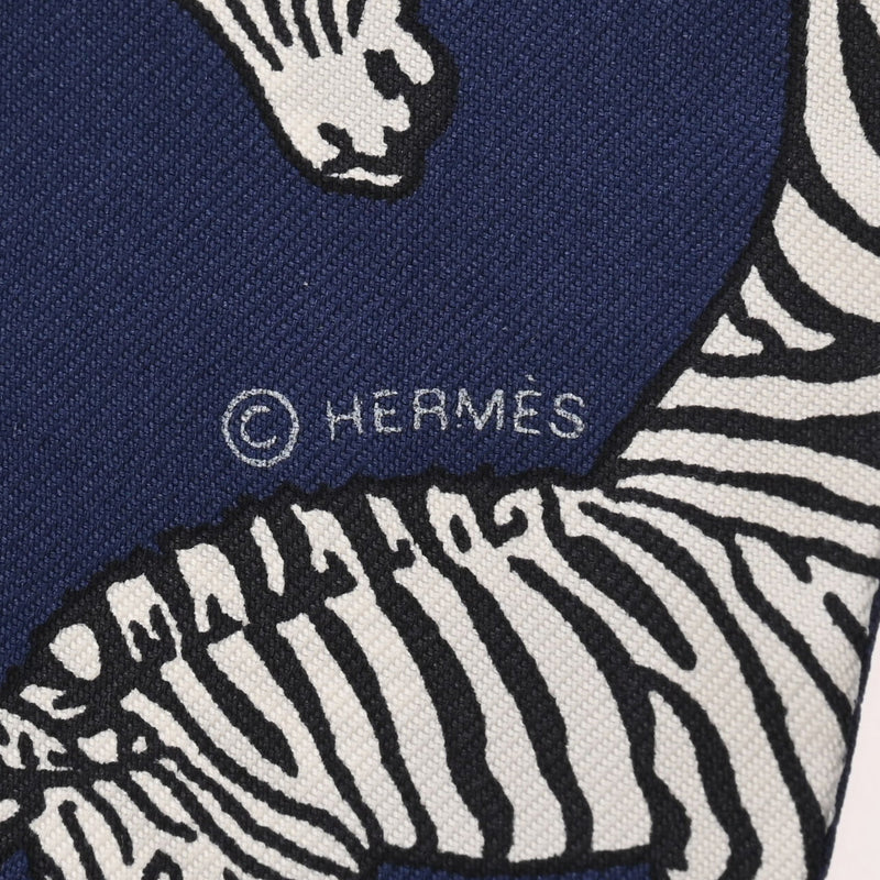 HERMES エルメス ツイリー LA DANSE DES ネイビー レディース シルク100％ スカーフ Aランク 中古 銀蔵