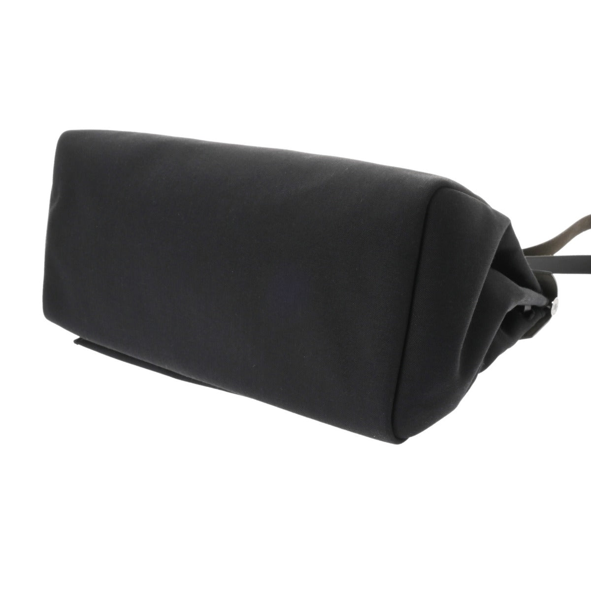 エルメス エールバッグ ジップ GM 黒/黒 シルバー金具 D刻印(2019年頃