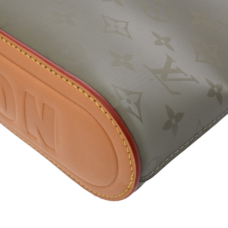 LOUIS VUITTON ルイヴィトン モノグラム チタニウム ポシェットコスモス グレー M63240 メンズ モノグラムチタニウムキャンバス クラッチバッグ Aランク 中古 銀蔵