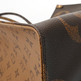LOUIS VUITTON ルイヴィトン モノグラムジャイアント オンザゴー GM 2WAYトート ブラウン M44576 ユニセックス モノグラムキャンバス ハンドバッグ ABランク 中古 銀蔵