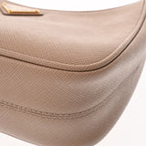 PRADA プラダ Re-Edition 2005 ベージュピンク レディース サフィアーノ ショルダーバッグ 新同 中古 銀蔵