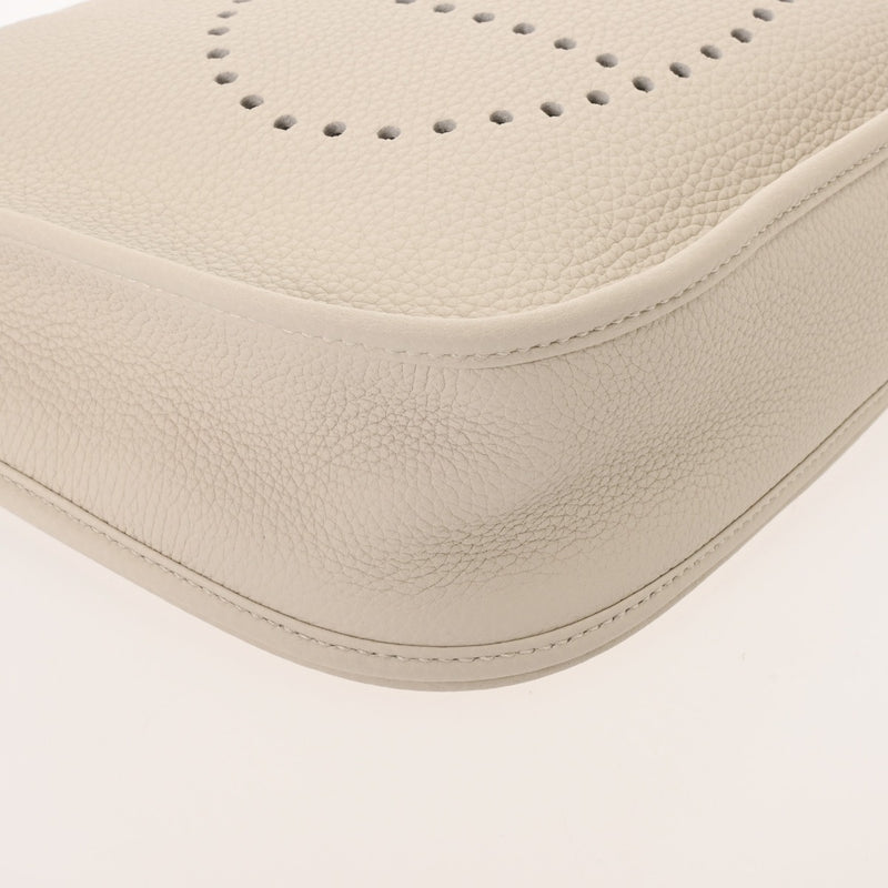 HERMES エルメス エブリン 3 PM べトン W刻印(2024年頃) ユニセックス トリヨンクレマンス ショルダーバッグ Aランク 中古 銀蔵