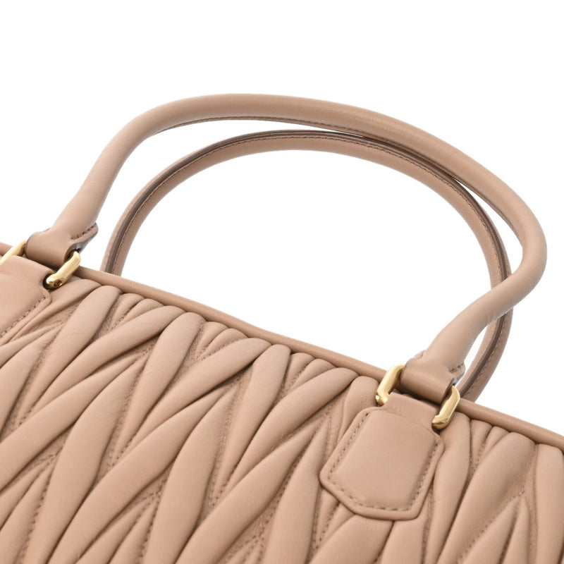 MIUMIU ミュウミュウ マテラッセ トップハンドルバッグ ピンクベージュ 5BB133 レディース レザー ハンドバッグ Bランク 中古 銀蔵