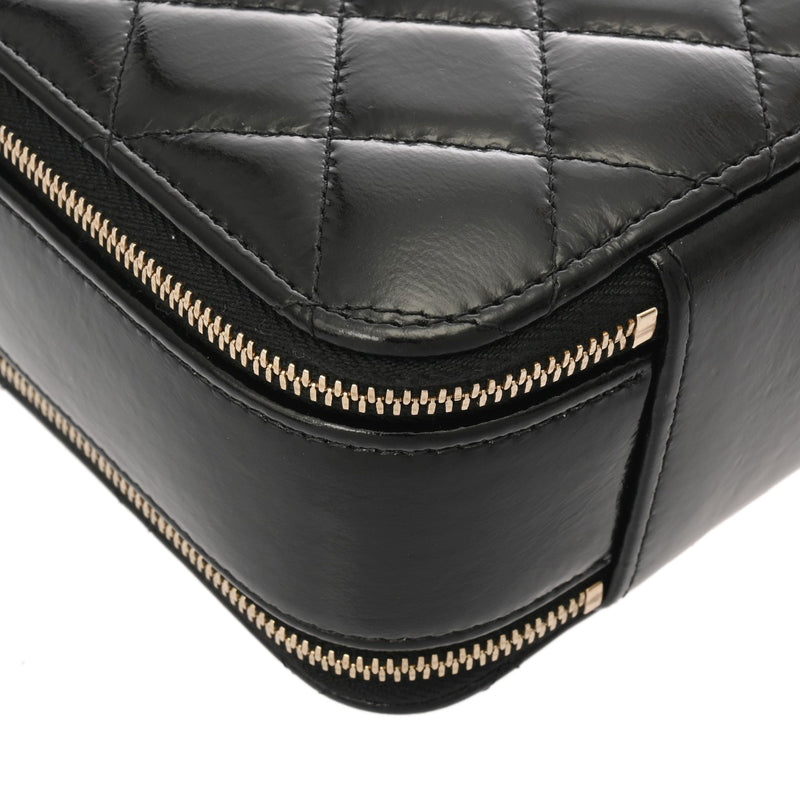 CHANEL シャネル トップハンドル ブラック レディース シャイニーカーフスキン バニティバッグ Aランク 中古 銀蔵