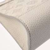 LOUIS VUITTON ルイヴィトン モノグラム スタンドポーチ クライミング 2022年 AW グレー M81556 レディース モノグラムキャンバス ポーチ 新同 中古 銀蔵