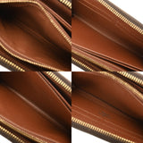 LOUIS VUITTON ルイヴィトン モノグラム ジッピーウォレット 旧型 ブラウン M60017 ユニセックス モノグラムキャンバス 長財布 Bランク 中古 銀蔵